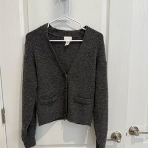 HM Women Gray V-Neck Cardigan Sweater